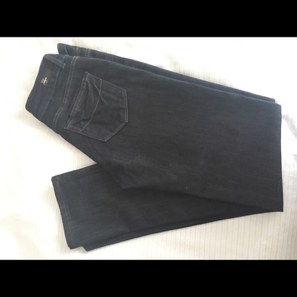 Like new Paige dark rinse jeans - Picture 1 of 4